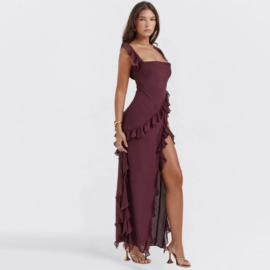 Valentina Volantkjole – Elegant & Asymmetrisk i Bordeaux